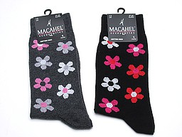 Ladies socks in grey and black with daisies