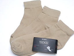 Men's short socks with flat seam in beige