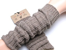 Woolen legwarmer in dark beige